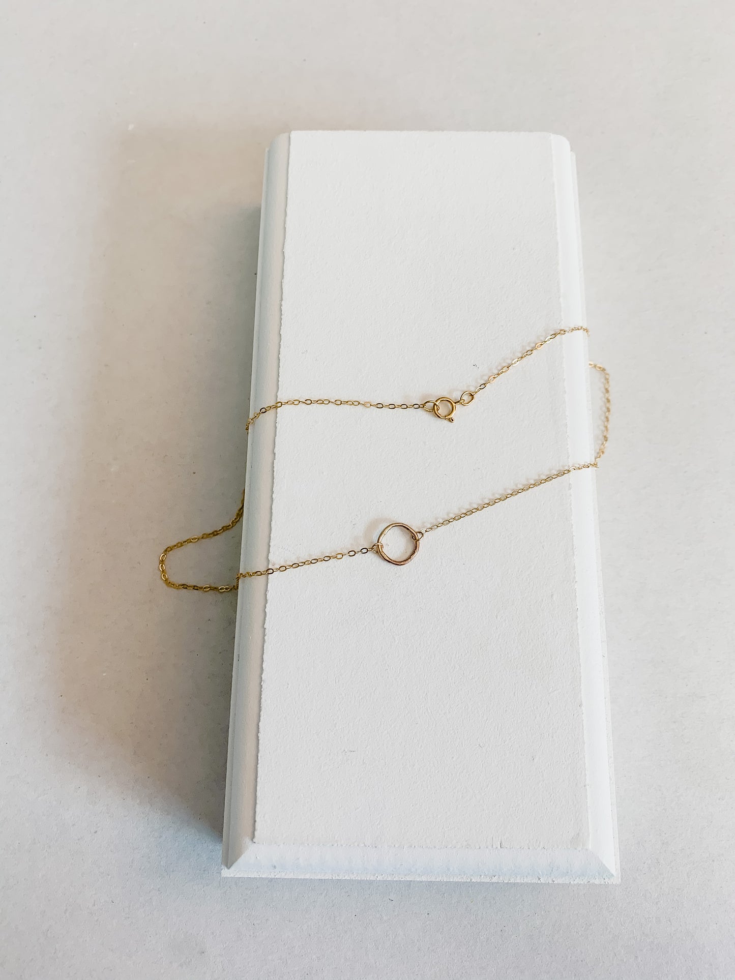 Single Circle Necklace